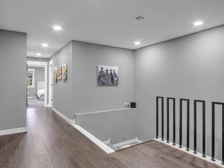 10606 Wildwood Dr — Photo 24