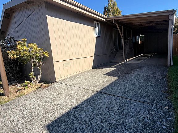 3rd image of 1949 SE Palmquist Rd Unit 89