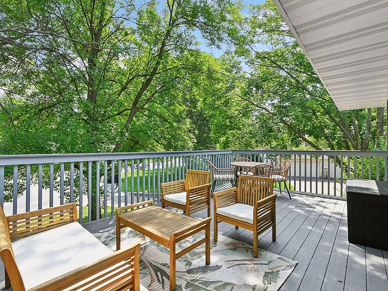 1042 Pontiac Ln #1042 — Photo 12