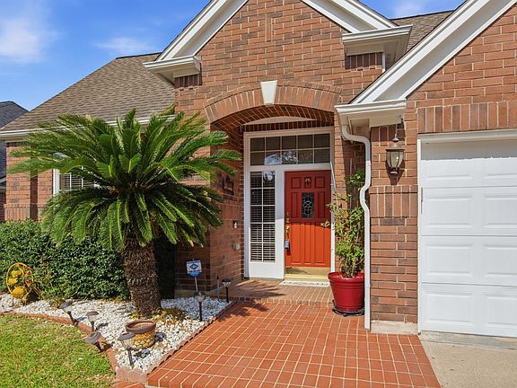 5th image of 16814 Valley Palms Dr