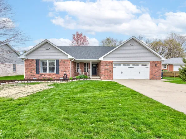 1707 Lafayette Ave, Lebanon, IN 46052