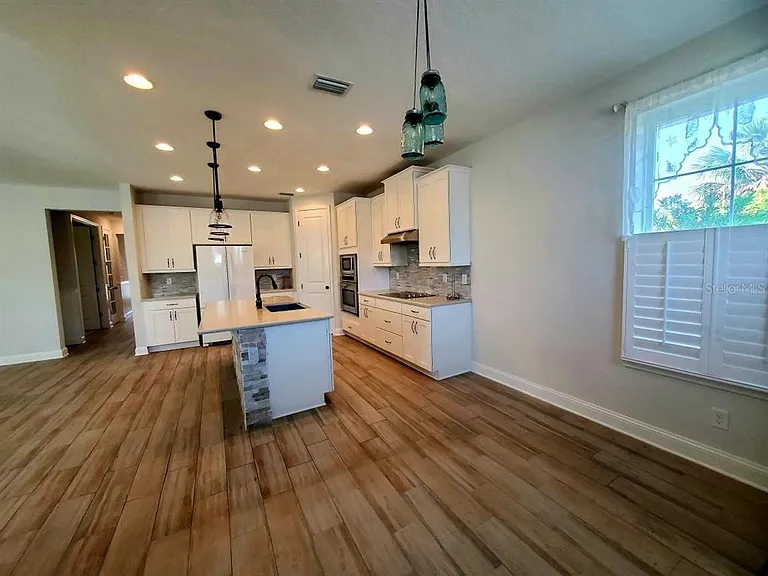 37 Sandy Beach Way — Photo 6
