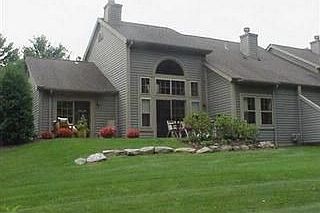 1st image of 322 N Linden Ct