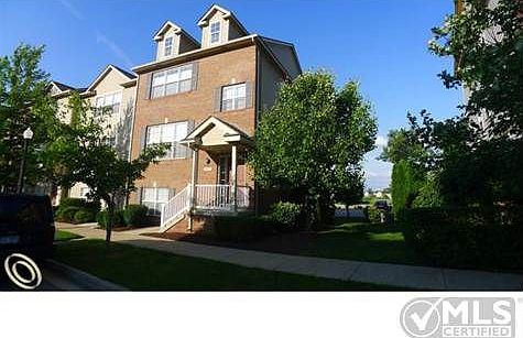 Welcome to 1619 Town Commons