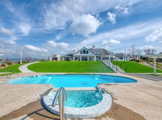 18300 Watts Valley Rd, Sanger, CA 93657