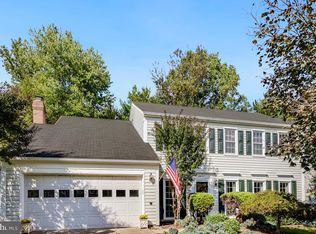 4407 Tulip Tree Ct, Chantilly, VA 20151