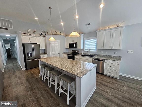 5th image of 152 Sandyhill Dr