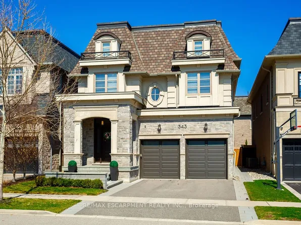 343 Tudor Ave, Oakville, ON L6K 0G8