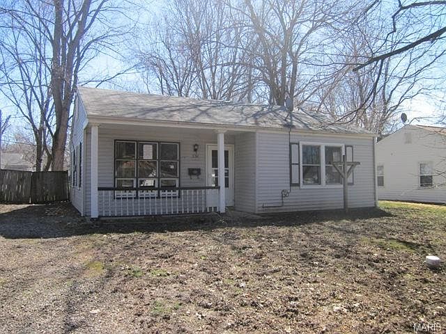 1st image of 330 Brackleigh Ln