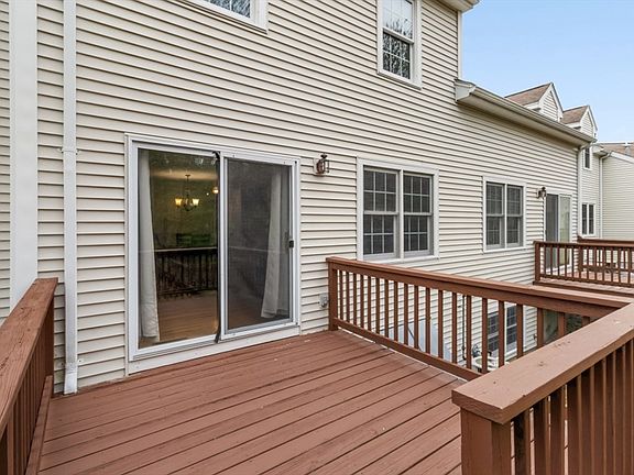5th image of 416 Thayer St #416