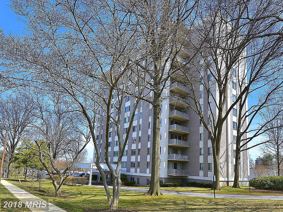 1st image of 8315 N Brook Ln #2-807