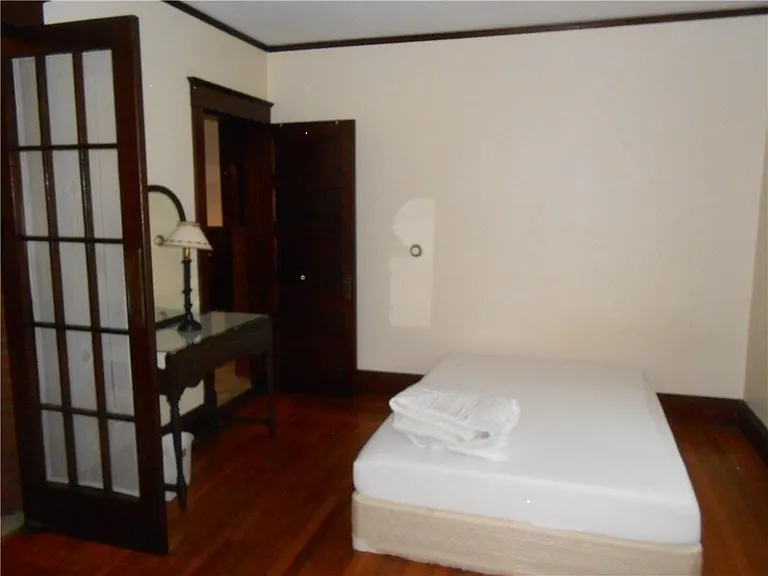 35 Oak St #1 — Photo 6