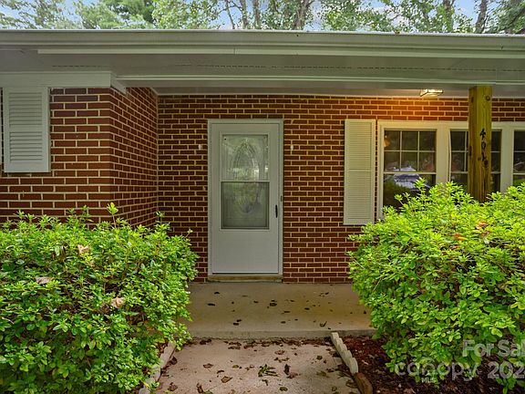 5th image of 401 Poplar Cir #8