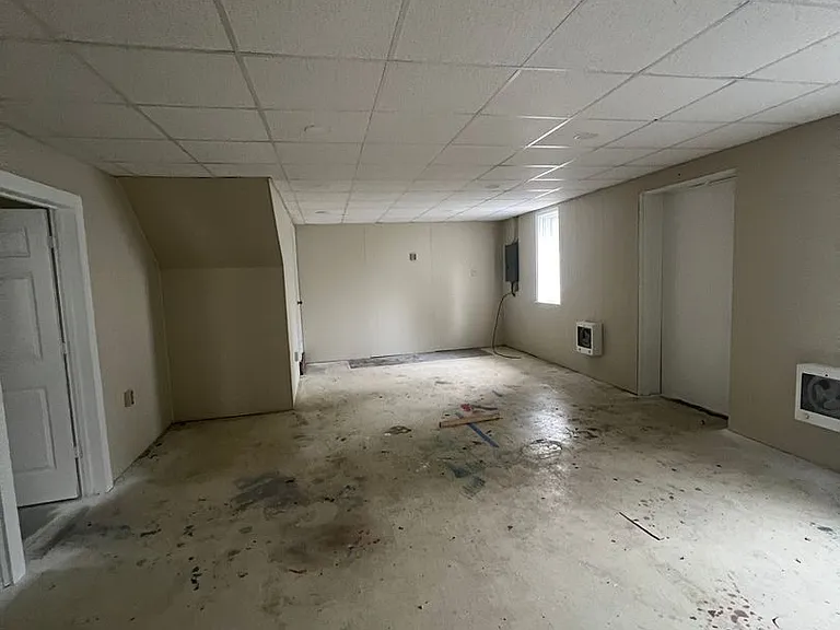 5 Chestnut Ave — Photo 5