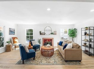 1036 Hereford Rd, Cleveland Heights, OH 44112