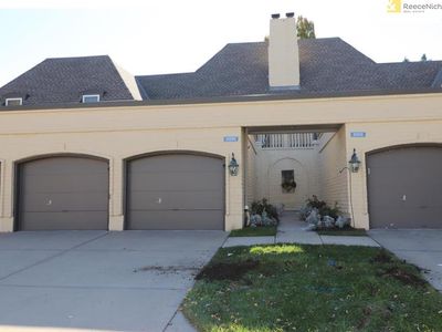 6739 W 108th Ter, Overland Park, KS, 66211