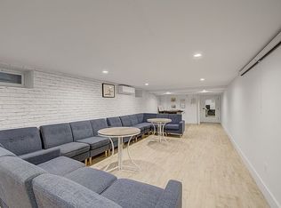 6147 Woodbine St APT 1R, Ridgewood, NY 11385