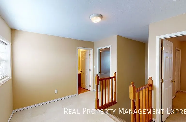 305 E Pine Lake Dr — Photo 20