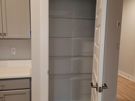 5th image of 117 Clift Farm Dr #117