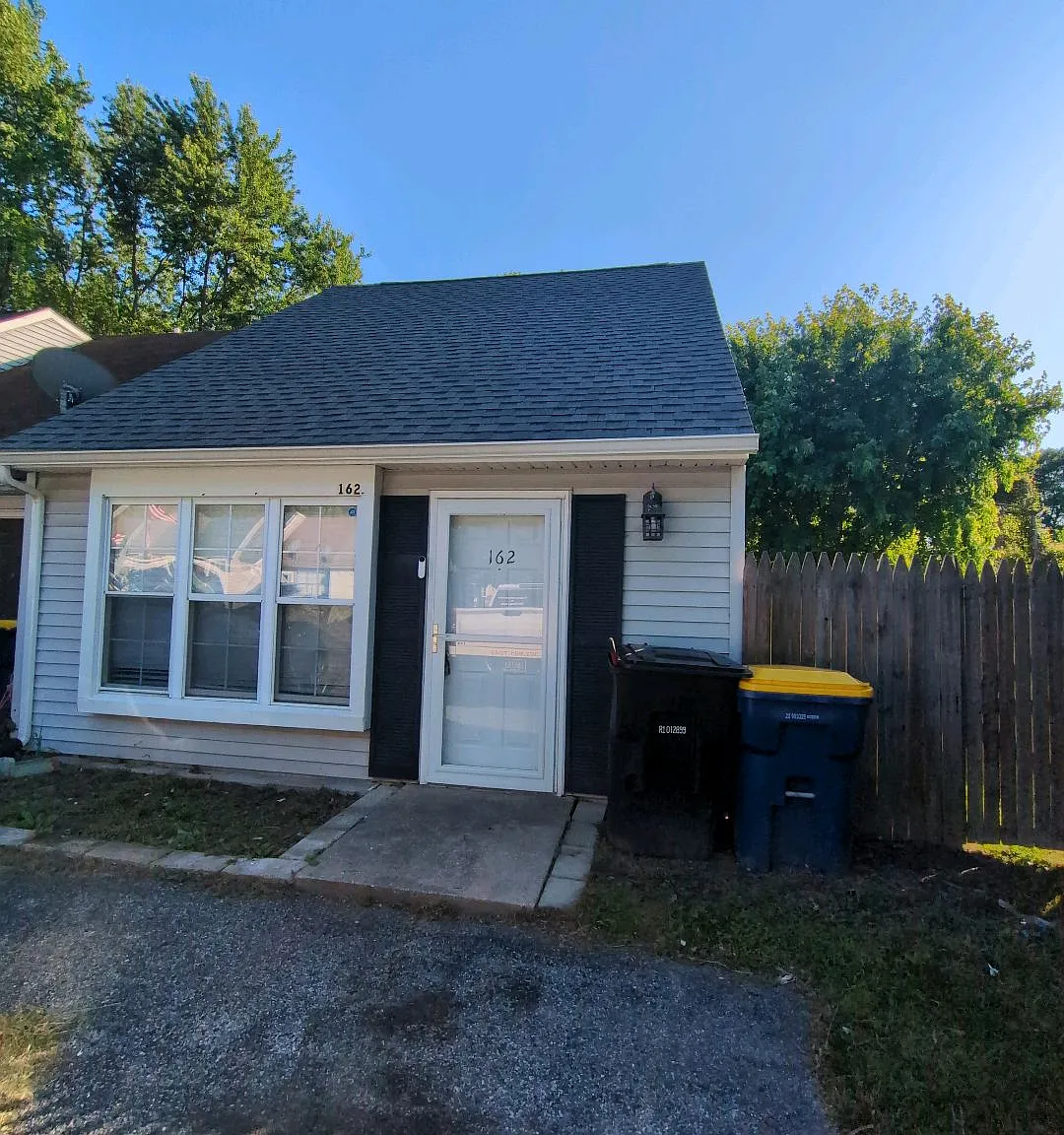 Spruance Rd - 162 - 1 — Photo 1