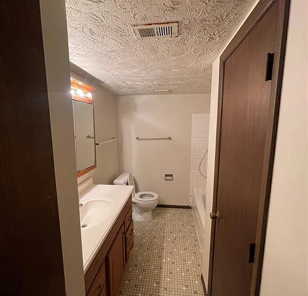 Old Mill Apartments — Photo 45