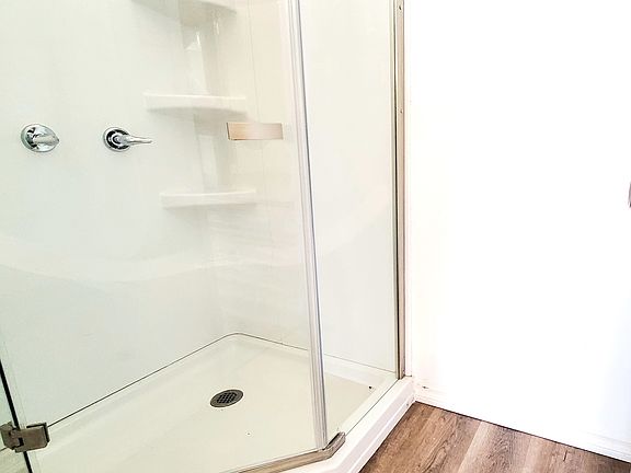 5th image of 2311 El Paseo St #2