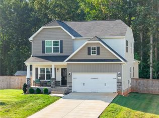 6561 Rogers Farm Rd, Pleasant Garden, NC 27313