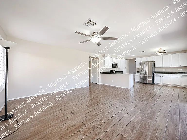 4616 E Summerhaven Dr — Photo 24