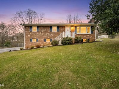 237 Paramount Dr, Bristol, TN, 37620