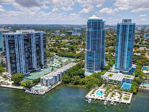 4th image of 2127 Brickell Ave APT 2401 & 2402