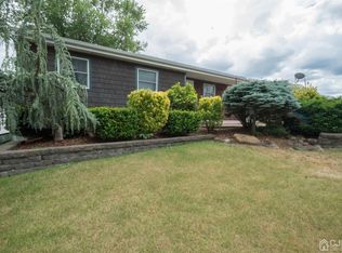 83 Princeton Rd, Parlin, NJ 08859