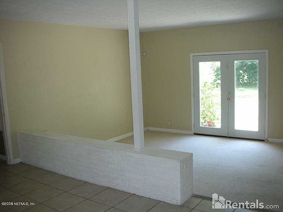 3rd image of 517 Pine St