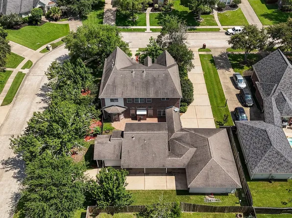 1602 Orlando St, Friendswood, TX 77546