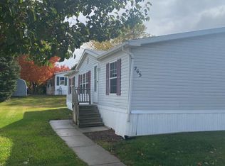 265 Sarah Fern Ct, Lapeer, MI 48446