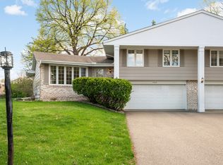7410 Oaklawn Ave, Minneapolis, MN 55435