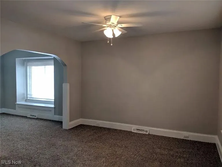 3205 Searsdale Ave — Photo 8