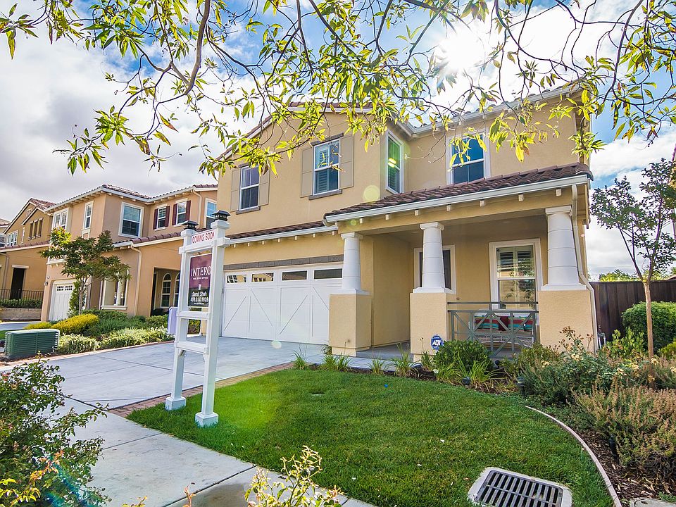 1st image of 839 Gravina Ct