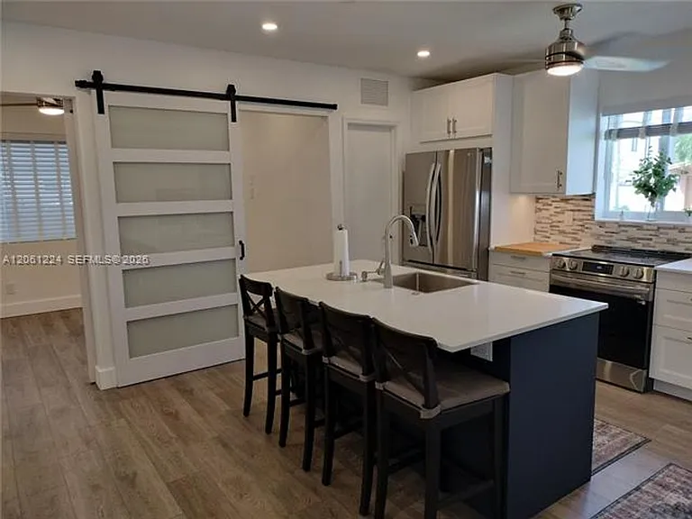 2700 SW 28th Ct #2700 — Photo 10