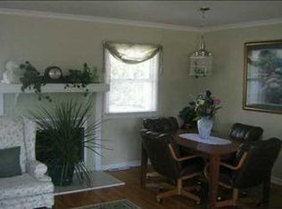 2209 Vine St, West Des Moines, IA 50265