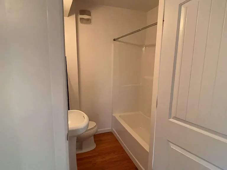 1029 W Hickory St #A — Photo 8