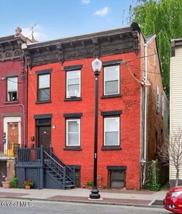 240 4th Street, Troy, NY, 12180