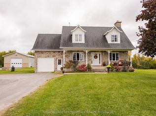 1327 County Road 34, North Glengarry, ON K0B 1E0