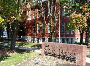 133 W Locust St APT 118, Mechanicsburg, PA 17055