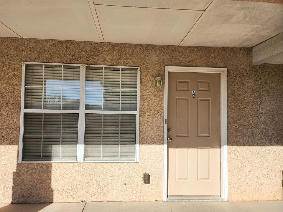 1st image of 524 W University Dr APT A