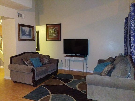 3rd image of 1414 Pajaro Ave APT 14