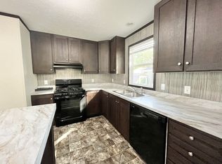 3701 2nd St #346, Coralville, IA 52241