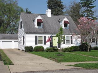 45 N 34th St, Newark, OH 43055