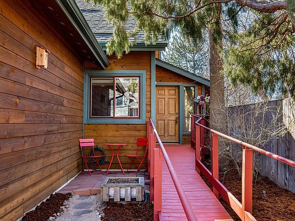 2nd image of 3616 Roundtree Ct