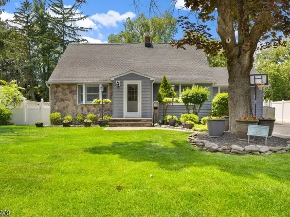 134 Marion Ct, Pompton Lakes Boro, NJ 07442