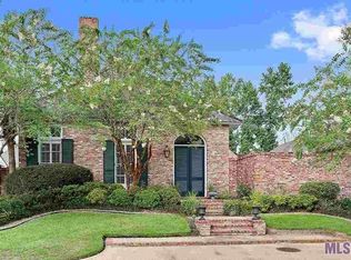 18123 Club View Dr, Baton Rouge, LA 70810